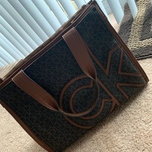 Calvin Klein Logo Large Tote Bag